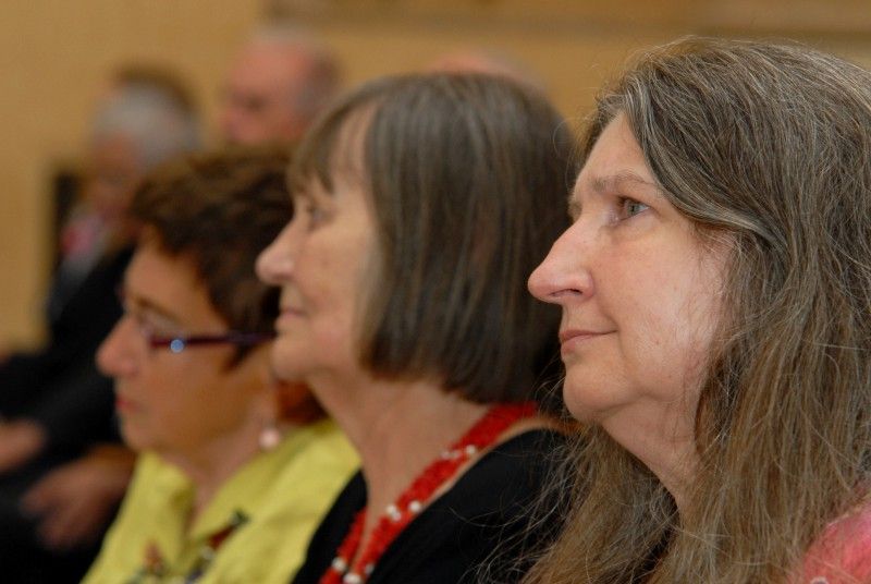 Plzeňské události 1. června 1953, kdy se na dvacet tisíc Plzeňanů vzepřelo komunistické moci, si město jako každý rok připomnělo udělením Ceny 1. června. Obdržela ji socioložka Jiřina Šiklová za důsledné prosazování principů demokracie a za odvážnou podporu a distribuci samizdatové literatury v dobách nesvobody. Druhým oceněným se stal in memoriam Ivan Martin Jirous za jeho statečné občanské postoje, za nesmiřitelné aktivity proti totalitnímu režimu, za publicistickou a literární činnost a v neposlední řadě za osobní přínos české kultuře. Cenu převzala Jirousova životní partnerka Dáša Vokatá.