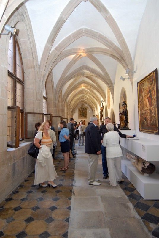 V Plzni vzniklo (15.6.2012) nové muzeum, které vystaveným souborem křesťanských reálií seznamuje návštěvníka se světem křesťanů. Prezentovaná díla a předměty patří k tomu nejlepšímu, co se v západních Čechách zachovalo. Nejstarší z nich pocházejí ze začátku 14. století, liturgické předměty z konce 15. století. Například Malesická monstrace nebo kalich ze Zvíkovce mají patřit mezi největší skvosty klenotnice (v prostoru bývalé nemocnice s renesanční kaplí).