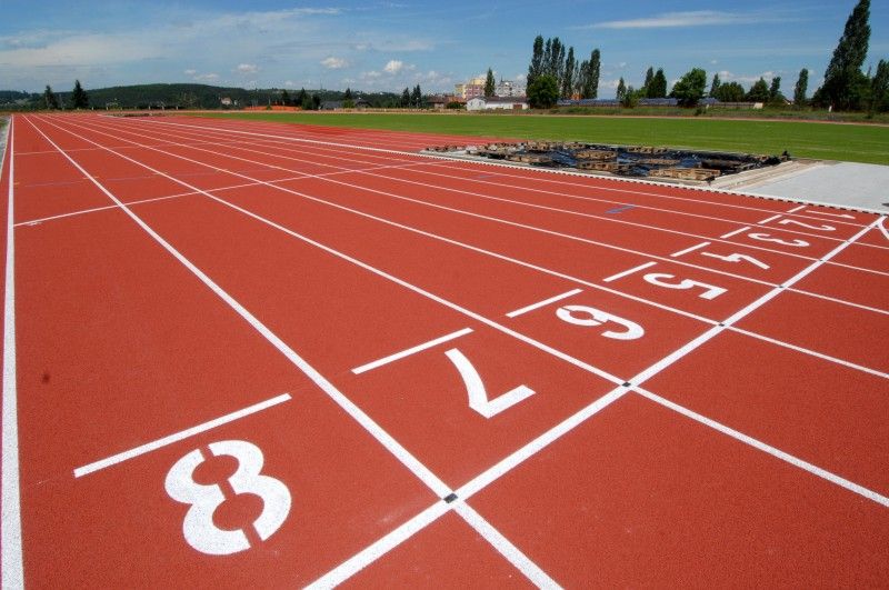 Ovál pro atlety je dokončen