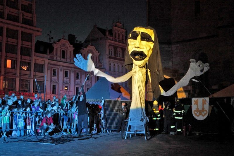 Historický víkend přilákal tisíce návštěvníků