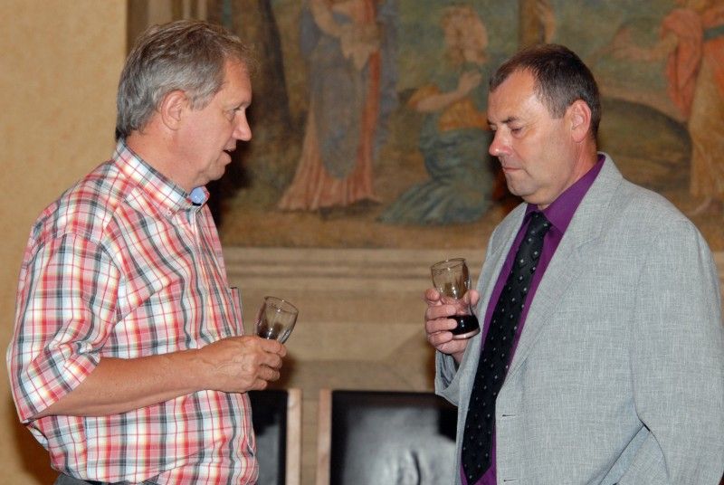 Tradiční setkání členů Rady města Plzně se členy Okresní hospodářské komory Plzeňsko se konalo na plzeňské radnici 25.6.2012.