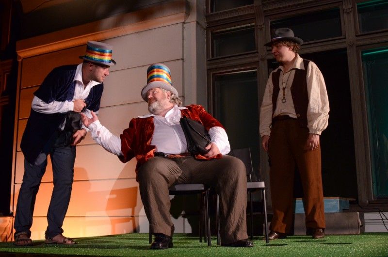 Divadelní léto pod plzeňským nebem 2012