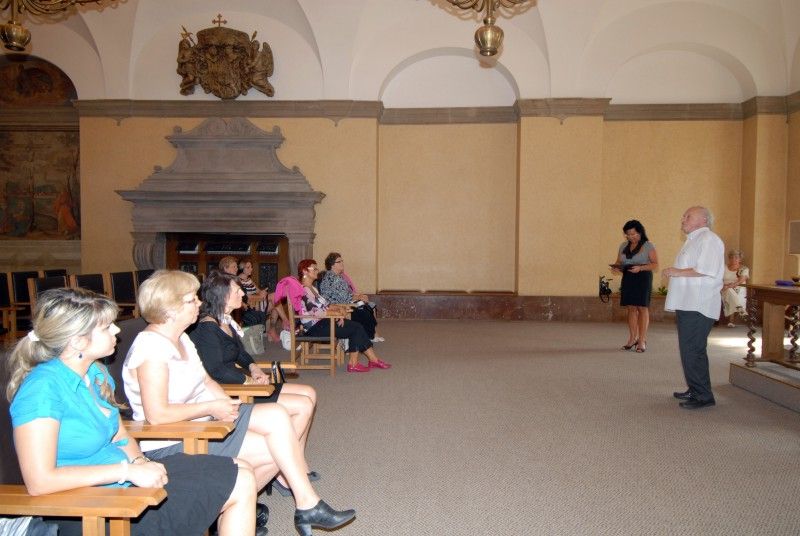 Celoměstská soutěž mateřských a základních škol zaměřená na praxi v integraci dětí se sociálním a zdravotním znevýhodněním nebo zdravotním postižením vyvrcholila v pondělí 3. září 2012 vyhlášením vítězných projektů v obřadní síni plzeňské radnice.