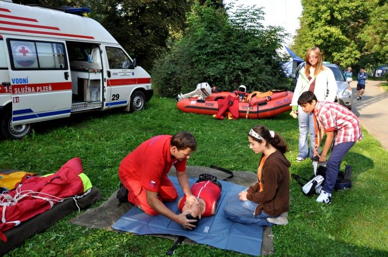 Plzeňský den s IZS nabídl již počtvrté (11.9.2012) možnost seznámit se s integrovaným záchranným systém v areálu parku na místě bývalého výstaviště za OC Plaza. (foto: Z. Kubalová)