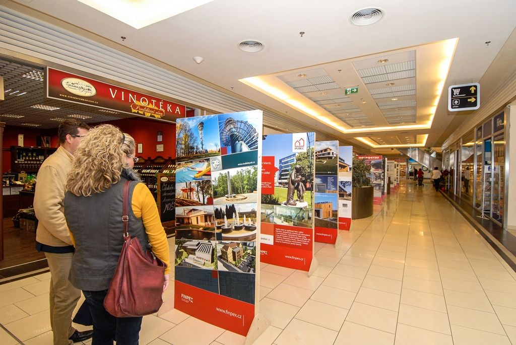 Finpex ocenil nejlepší investiční počiny, veřejnosti otevřel výstavu (foto: M. Pecuch, 5.10.2016)