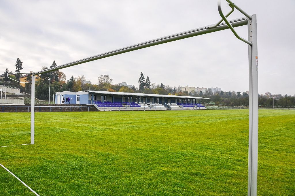 Město dokončilo náhradní hřiště pro SK Slovan Plzeň 1910 (foto: M. Pecuch, 8.11.2016)