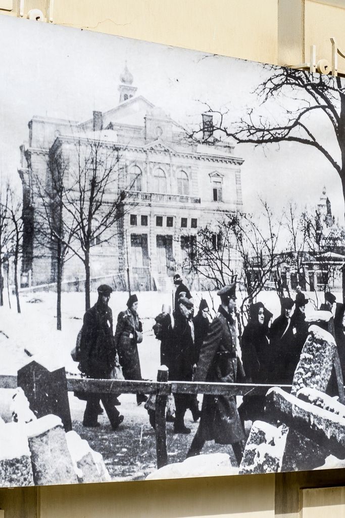 Čtení jmen obětí holocaustu 2018 v Plzni