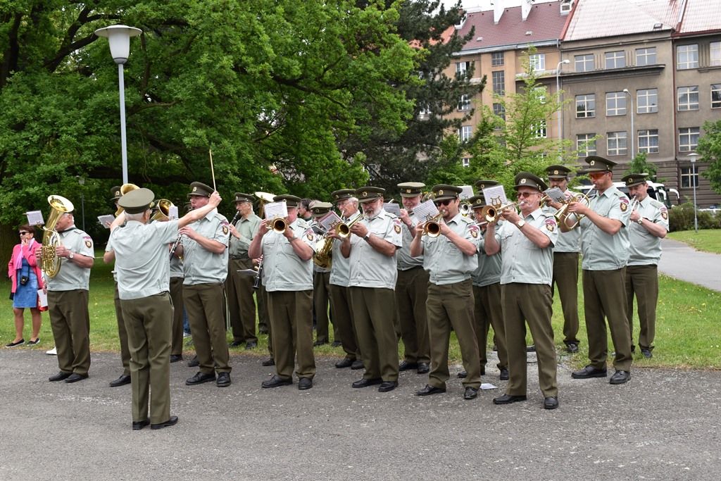 Pietní akt na náměstí Míru (foto: A.Jarošová, 3.5.2018)