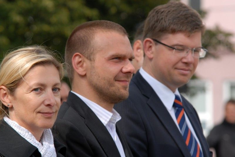 Po dvou letech postupných úprav se veřejnosti otevírá (13.9.2012) Mikulášské náměstí. Parkový ráz získalo místo, kde se dříve nacházelo hřiště a městská ohrada, v roce 1902. Přes výrazné kompoziční změny v minulých desetiletích jej nynější obnova vrací k prvotní podobě. Je zachována původní dispozice včetně lipových alejí.