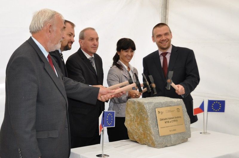 Univerzita zahájila stavbu výzkumného a vzdělávacího centra