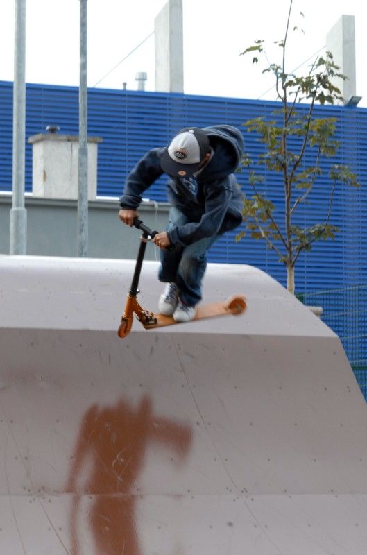 Po roce rekonstrukčních prací a stavebních úprav mohou Plzeňané od 24.9.2012 využívat další relaxační zónu v blízkosti centrální části města. Výrazná proměna území u soutoku řek Radbuzy a Mže nyní nabízí nevšední potenciál pro každodenní rekreaci a odpočinek. Projektem s celkovými náklady ve výši 71,6 milionu korun bez DPH se Plzni podařilo zhodnotit místo nejen z hlediska rekreačního a sportovního, ale i z hlediska ekologického a krajinného. Revitalizace území Štruncových sadů naplnila jednu z klíčových investic do kulturní a volnočasové infrastruktury spojené s projektem Plzeň – Evropské hlavní město kultury 2015.