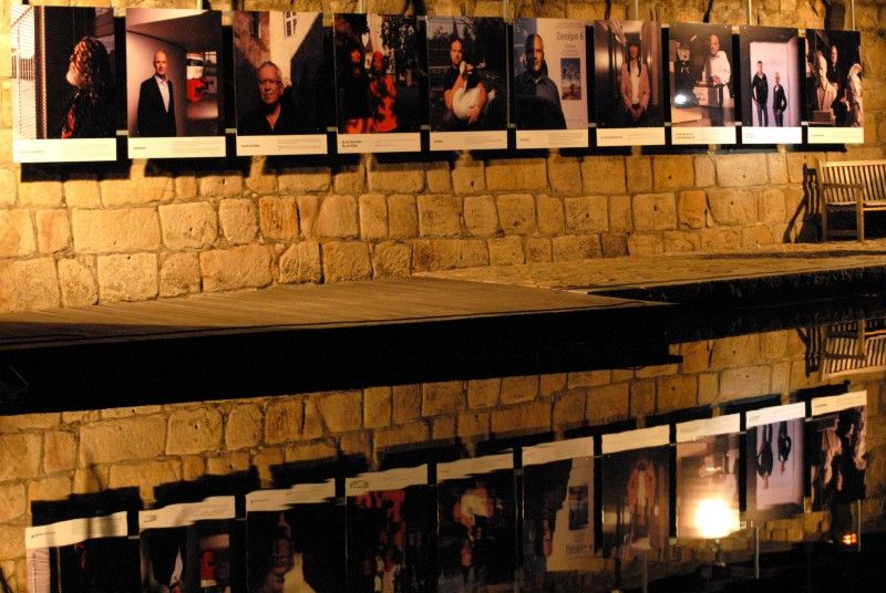 Ve středu 26. září 2012 večer odhalila společnost Plzeň 2015 na slavnostní vernisáži tváře letošních ikon z řad inovátorů, průkopníků a podnikatelů. Netradičním slavnostním večerem v Mlýnské strouze provázeli Antonín Procházka a Tereza Brodská. V programu vystoupili stepaři, na klavír zahrál Matěj Pavlík a závěr patřil baroknímu ohňostroji.