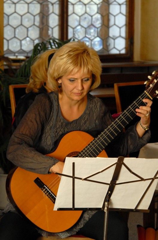 Loni na podzim získal plzeňský rodák, architekt Jan Soukup plaketu s vyobrazením městské historické pečetě, letos se mu plzeňská městská správa rozhodla věnovat Radiodárek, pořad Českého rozhlasu 2 Praha. Výrazná osobnost známá svým dlouholetým a hlubokým zájmem o Plzeň, její urbanistickou a architektonickou podobu a také svými angažovanými postoji v otázkách zachování kulturního dědictví dárek přijala. Ve středu 3.10.2012 odpoledne se za účasti posluchačů z řad veřejnosti pořad natáčel v historických prostorách obřadní síně plzeňské radnice.