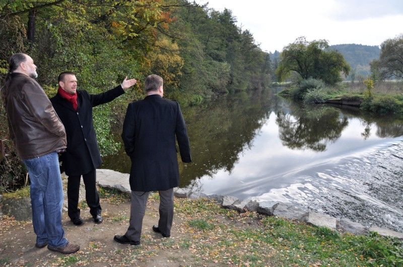 Nejen o božkovský ostrov a stavbu nové školky se zajímal primátor při návštěvě Slovan
