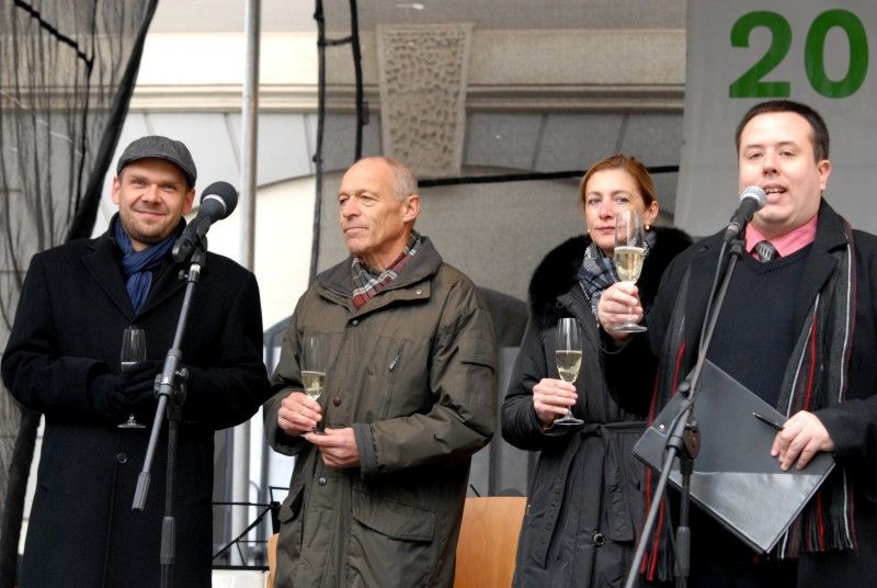 U příležitosti 94. výročí vzniku Československa (28.10.2012) a 75. výročí úmrtí Tomáše Garriguea Masaryka uspořádalo město Plzeň ve spolupráci s autorem expozice Stanislavem Bukovským výstavu, která na 21 panelech přibližuje život prvního československého prezidenta. Zejména prostřednictvím dobových fotografií představuje Tomáše Garriguea Masaryka jako politika, který se během první světové války zasloužil o vznik samostatného Československa, jako státníka, který vedl mladý stát v prvních letech jeho existence, i jako osobnost, která zanechala významný odkaz dalším generacím.