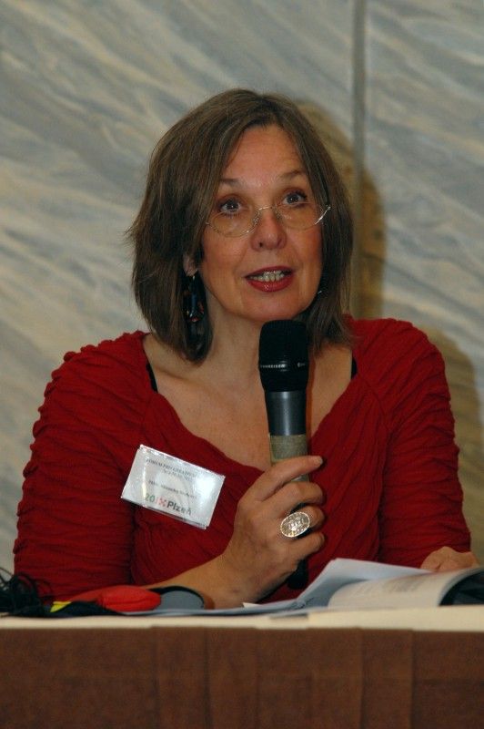 Citát amerického vynálezce, průkopníka a inovátora Charlese F. Kelleringa „O budoucnost se velmi zajímám, neboť v ní hodlám strávit zbytek života“ je mottem letošního sympozia Fórum pro kreativní Plzeň, které bylo v úterý ráno (30.10.2012) zahájeno v Měšťanské besedě. Je věnováno příležitostem rozvoje měst prostřednictvím kreativity, inovací a kultury. Dvoudenní konference se tématu atraktivního města věnuje prostřednictvím přednášek i diskuzí. Každoročním cílem sympozia je zapojit instituce a obyvatele Plzně a okolních regionů do projektu Evropské hlavní město kultury.