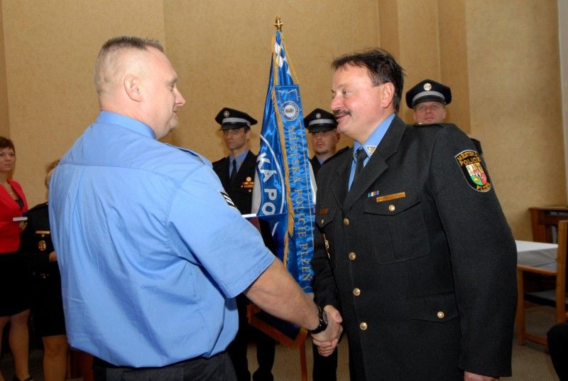 U příležitosti výročí dvaceti let, které uplynuly od jejího znovuobnovení, ocenila (1.11.2012) Městská policie Plzeň své strážníky. Téměř 160 policistů bylo ve středu dopoledne oceněno za věrnost, za mimořádné činy, za statečnost či za záchranu lidského života. Ocenění předali vybraným strážníkům primátor Martin Baxa, radní pro oblast bezpečnosti Robert Houdek a velitel Městské police Plzeň Antonín Šturm.
