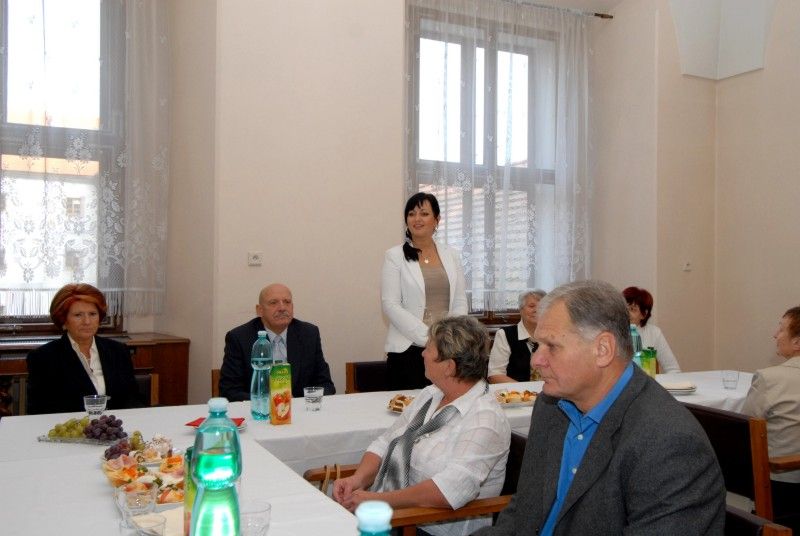 Házenkáři, medailisté z mistrovství světa a olympijských her Václav Eret, Karel Čermák, Zdeněk Černý, František Heřman, Vladimír Jarý, Jindřich Krepindl, Vladimír Haber, Stanislava Kučerová a lékař Jiří Jeschke přijali pozvání radní pro oblast školství, mládeže, sportu a životního prostředí Ireny Rottové a sešli se dnes (13.11.2012) na plzeňské radnici.