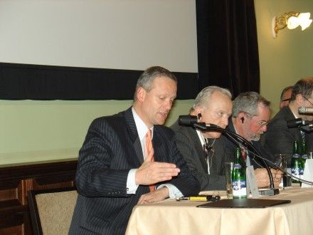 Plzeňské rozhovory 2005 - téma "Osvobození jihozápadních Čech v roce 1945" a "Transatlantická aliance a obrana svobody"