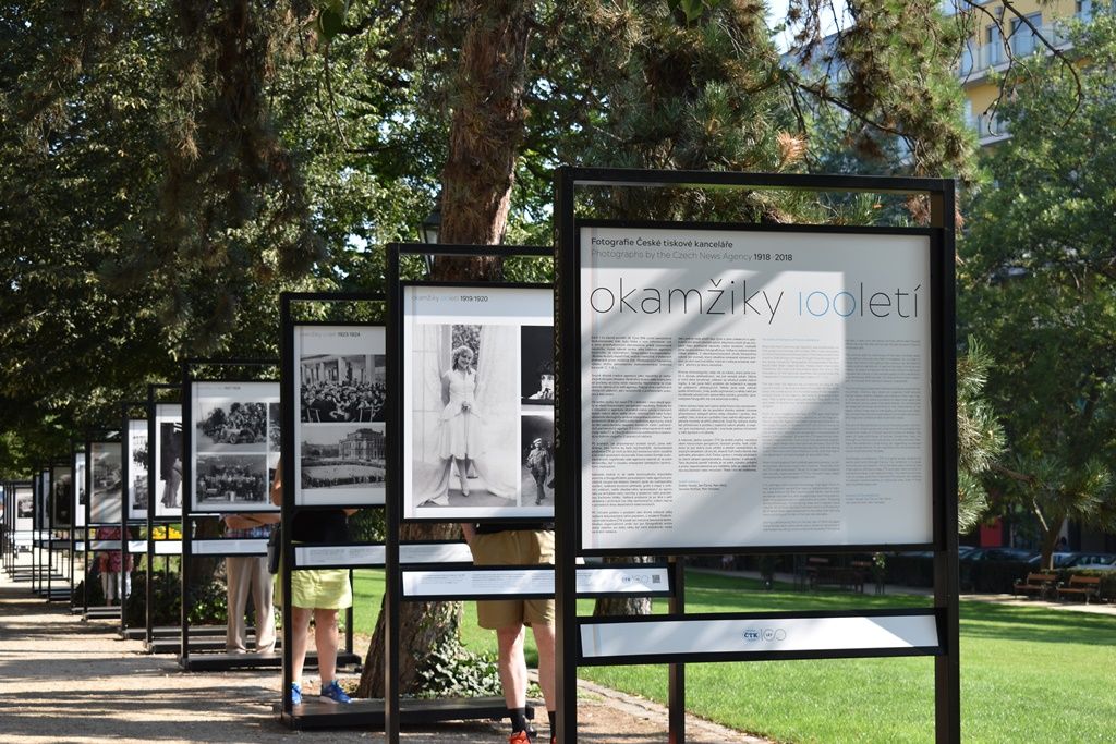 Okamžiky století se představují v Šafaříkových sadech (foto: A. Jarošová, 31.7.2018)