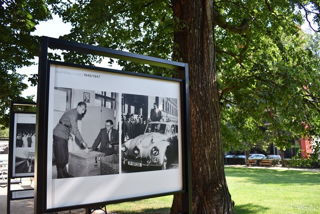 Okamžiky století se představují v Šafaříkových sadech (foto: A. Jarošová, 31.7.2018)