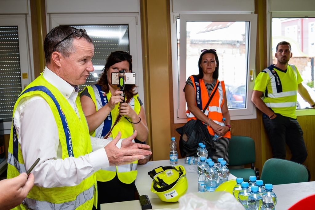 Stavba nového přestupního uzlu v Šumavské ulici v Plzni (foto: M. Pecuch, 28.8.2018)