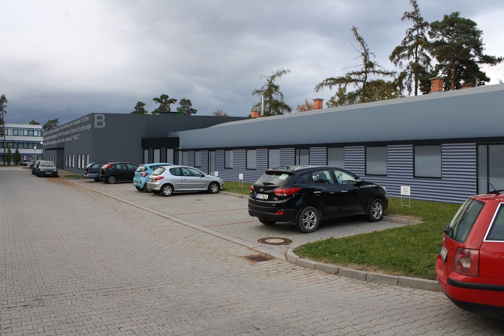 Cowork vizualizace, zdroj - dotegg architekti s.r.o; Technologické centrum vizualizace, zdroj - dotegg architekti s.r.o