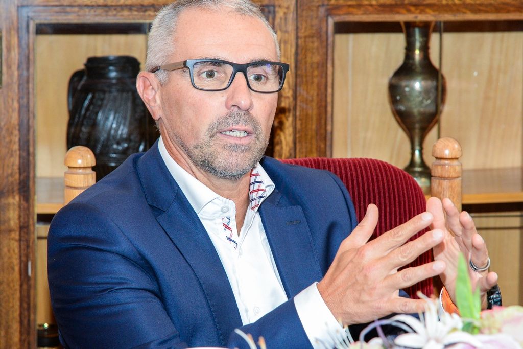 Zástupci IHF a HC Škoda Plzeň navštívili plzeňskou radnici (foto: M. Pecuch, 30.8.2018)