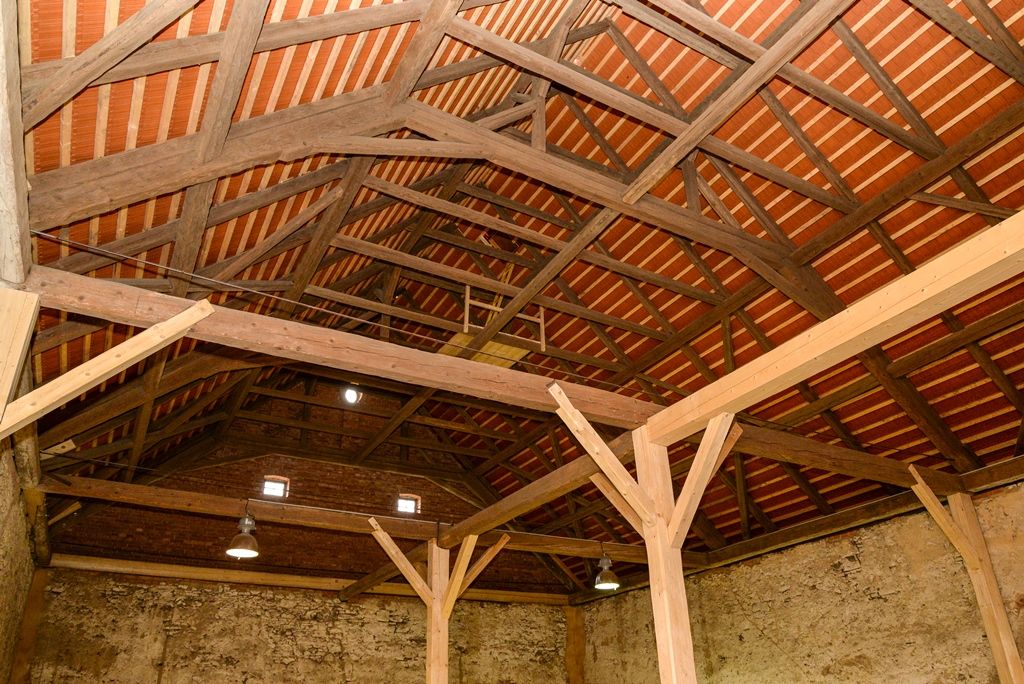 Litická stodola a sýpka (foto: M. Pecuch, 30.8.2018)