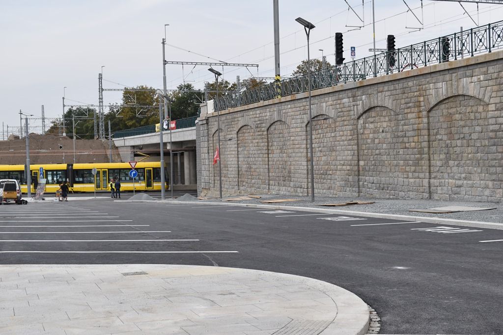 Nově otevřená Mikulášská ulice (foto: A. Jarošová, 31.8.2018)