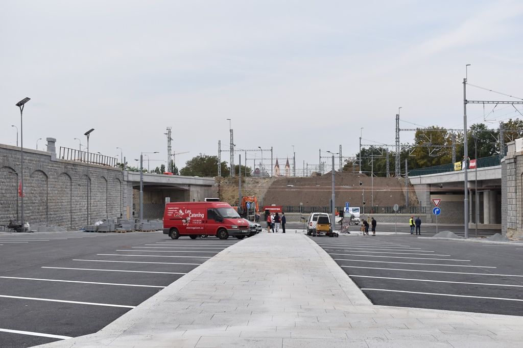 Nově otevřená Mikulášská ulice (foto: A. Jarošová, 31.8.2018)