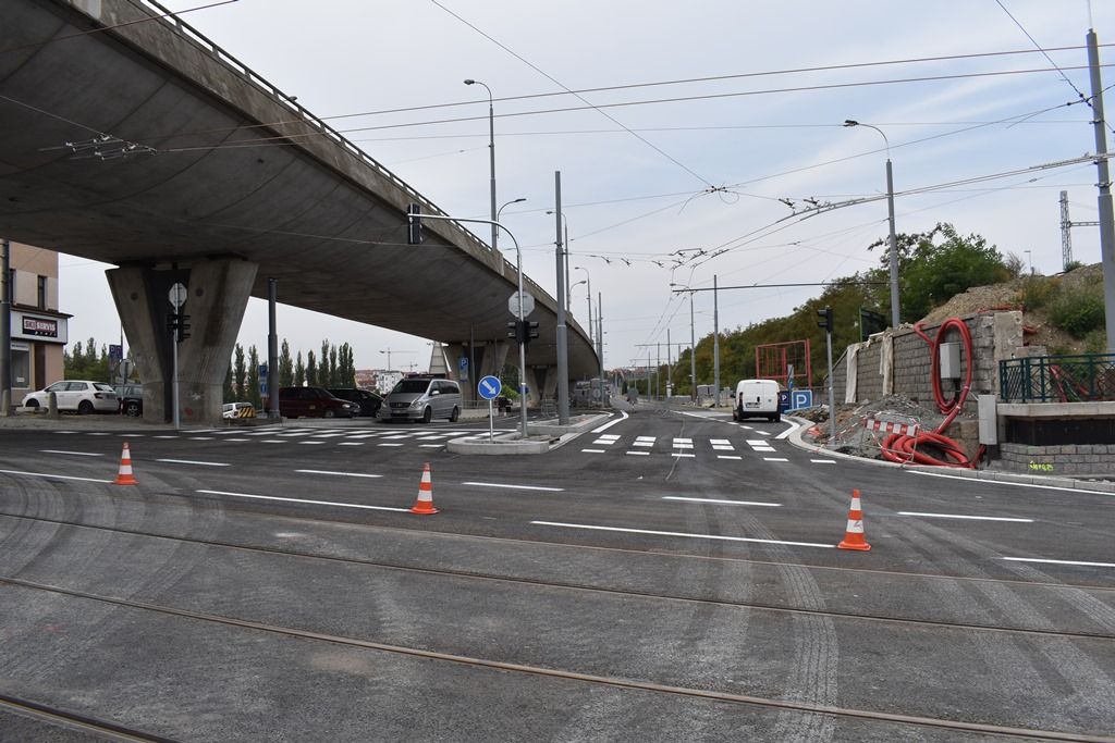 Nově otevřená Mikulášská ulice (foto: A. Jarošová, 31.8.2018)