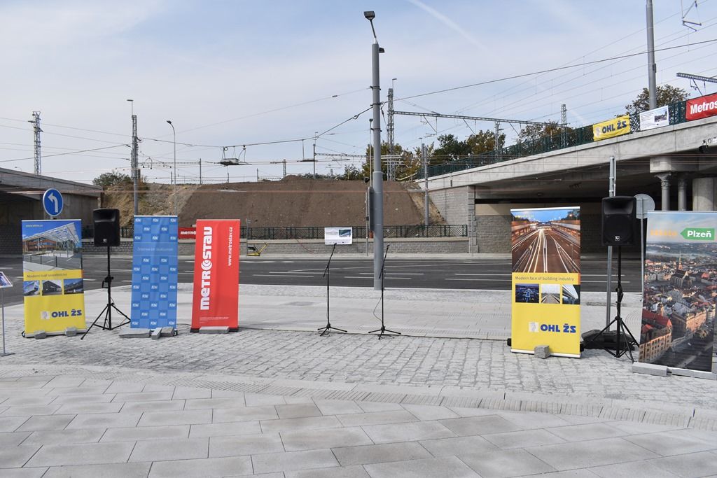 Nově otevřená Mikulášská ulice (foto: A. Jarošová, 31.8.2018)