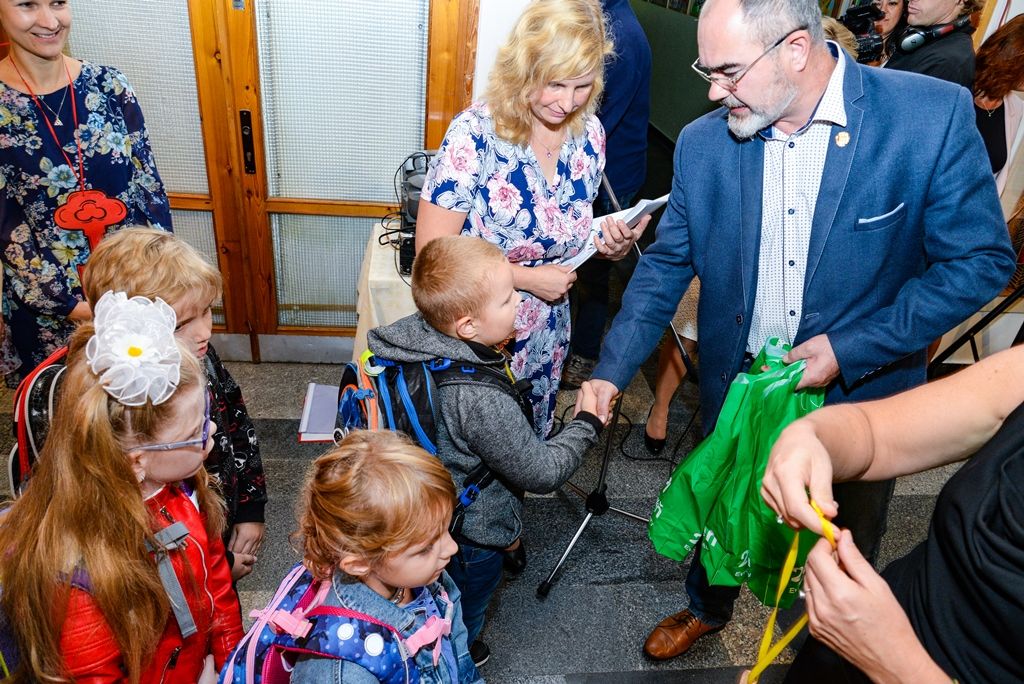 Vítání prvňáčků na 28. ZŠ (foto: M. Pecuch, 3.9.2018)