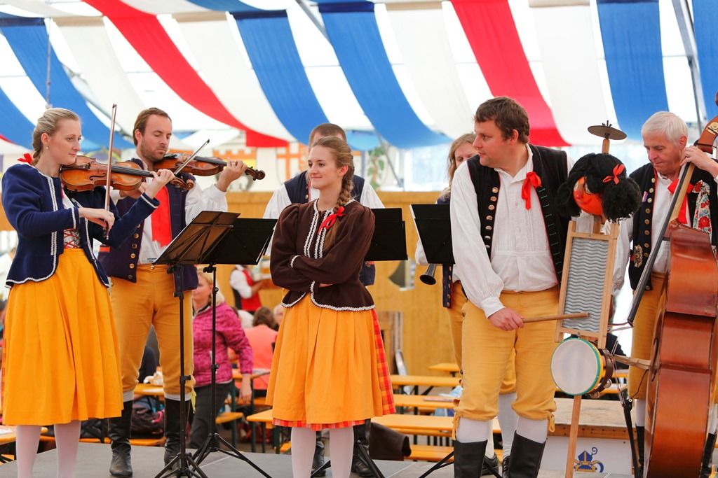 Lidová slavnost v Regensburgu (2-9.2018, zdroj fotografií: město Regensburg/ A. Jarošová)