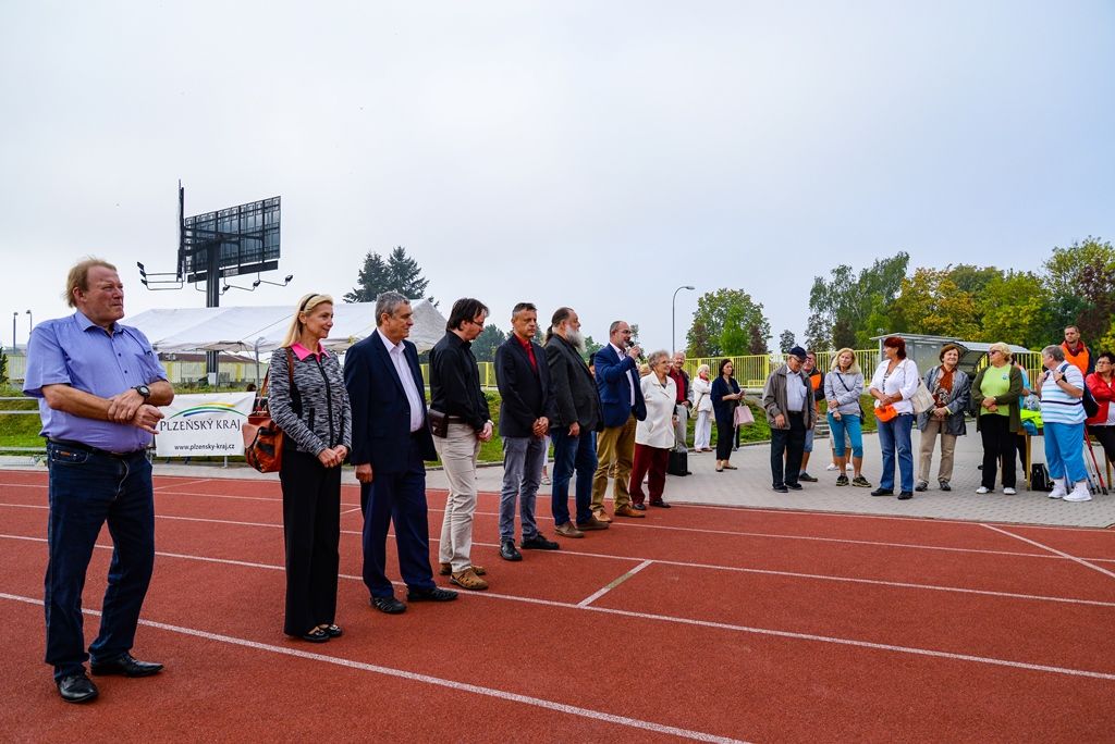 Senioři změřili své síly na atletickém stadionu (foto: M. Pecuch, 5.9.2018)