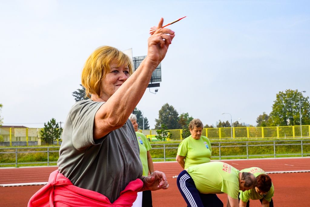 Senioři změřili své síly na atletickém stadionu (foto: M. Pecuch, 5.9.2018)