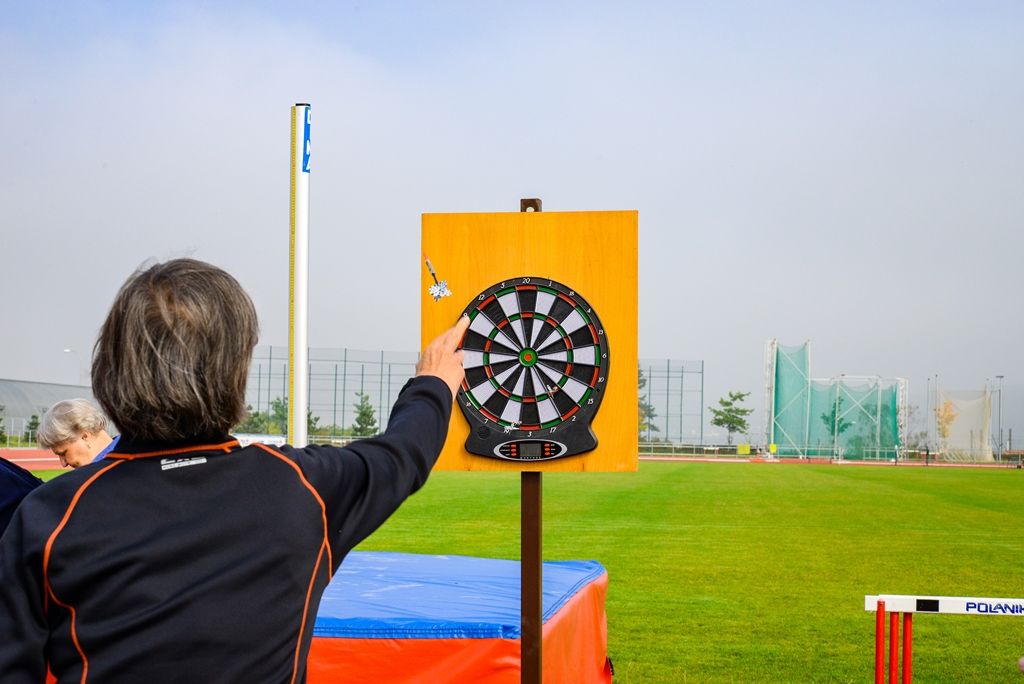 Senioři změřili své síly na atletickém stadionu (foto: M. Pecuch, 5.9.2018)