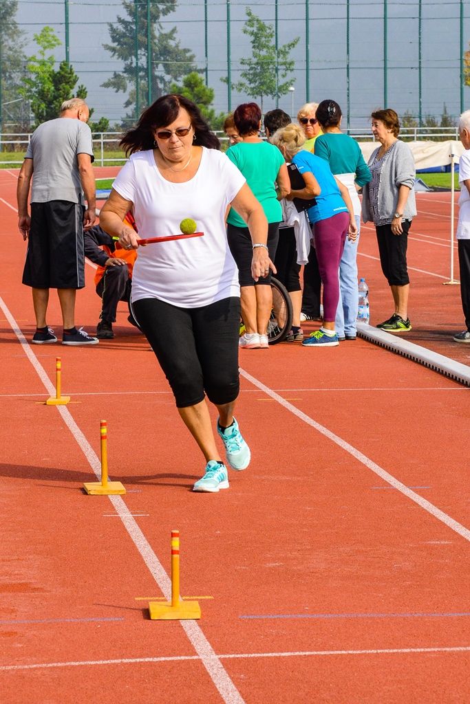 Senioři změřili své síly na atletickém stadionu (foto: M. Pecuch, 5.9.2018)