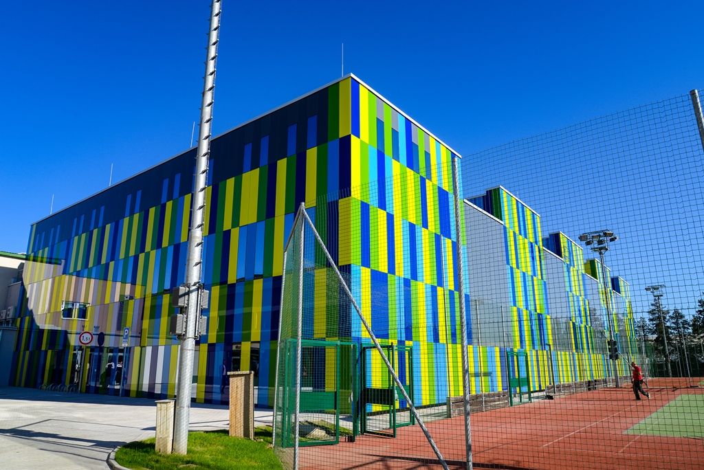 Nová moderní víceúčelová tréninková hala, která je součástí areálu Městské sportovní haly v Plzni na Slovanech (foto: M. Pecuch, 12.9.2018)