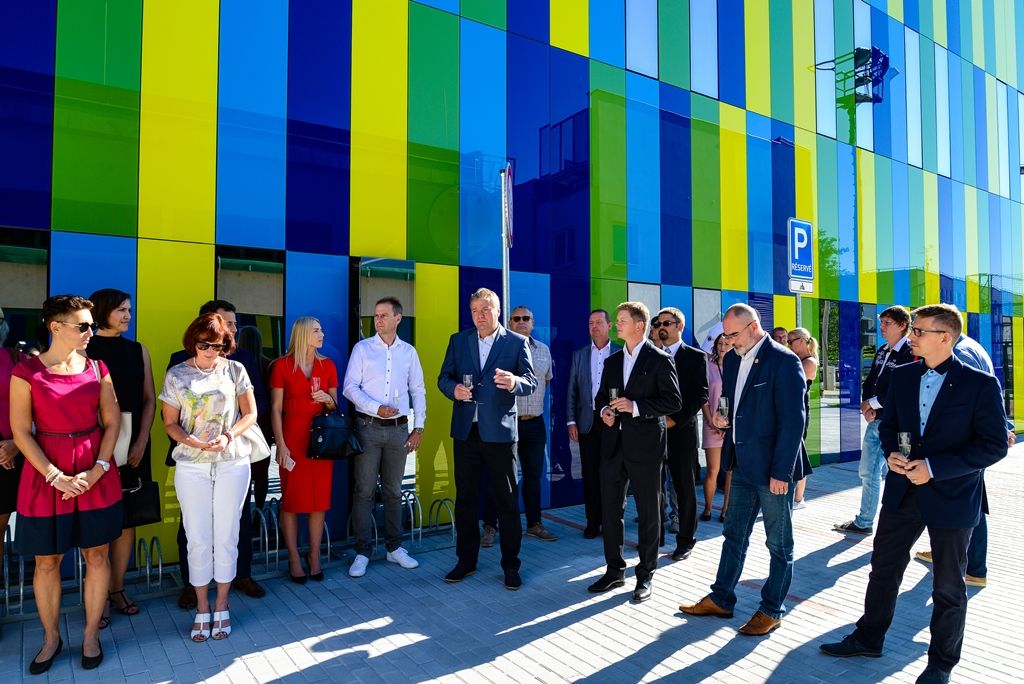 Nová moderní víceúčelová tréninková hala, která je součástí areálu Městské sportovní haly v Plzni na Slovanech (foto: M. Pecuch, 12.9.2018)