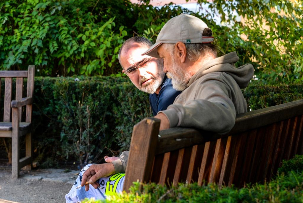 Preventivní kontrola osob bez domova v sadovém okruhu (foto: M. Pecuch, 10.9.2018)