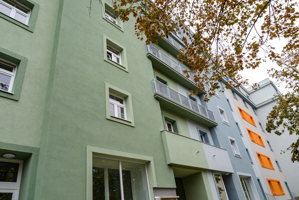 Město dokončilo rekonstrukci svých domů v Plachého ulici (foto: M. Pecuch, 14.9.2018)