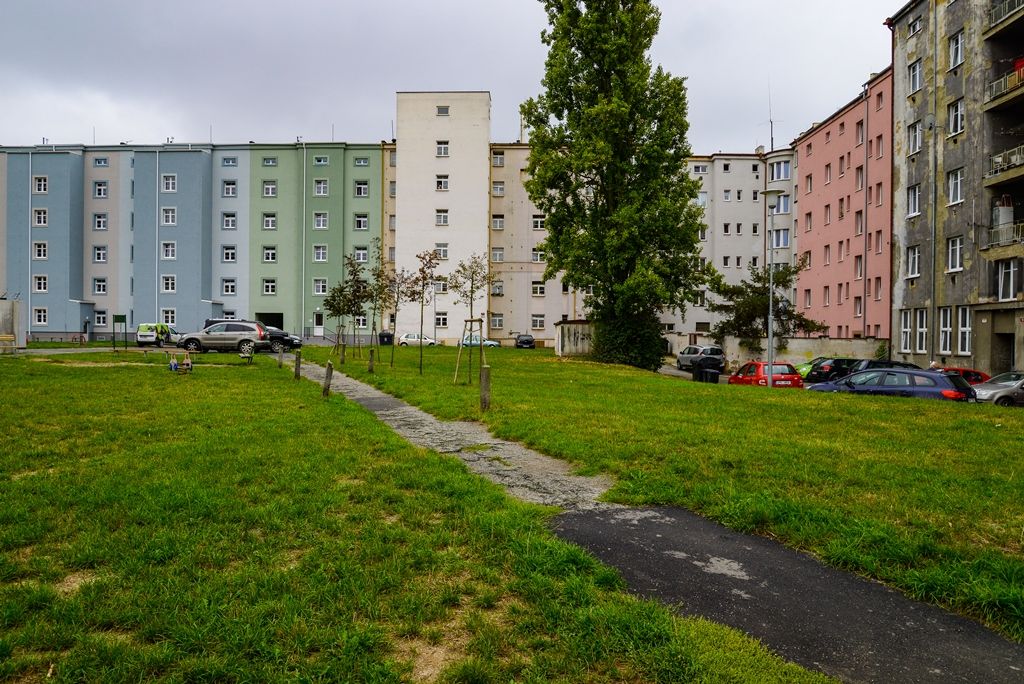 Město dokončilo rekonstrukci svých domů v Plachého ulici (foto: M. Pecuch, 14.9.2018)
