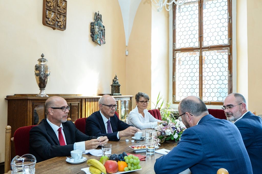 Primátor přijal švýcarského velvyslance (foto: M. Pecuch, 19.9.2018)