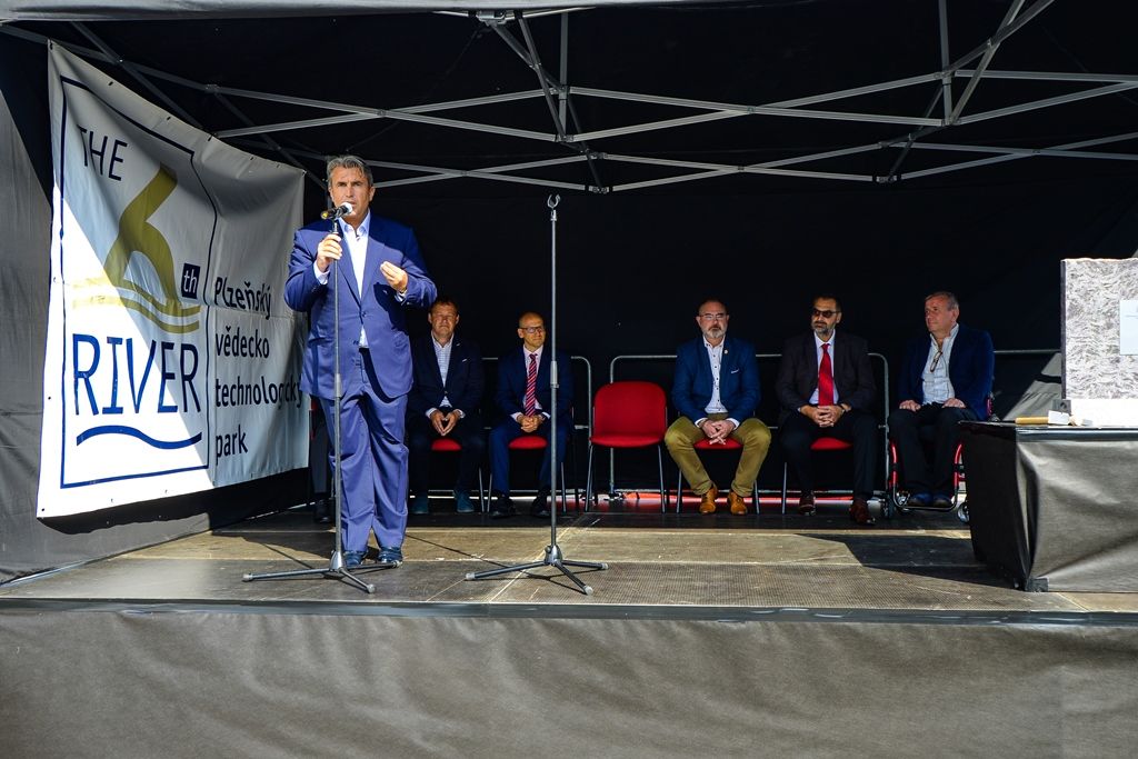 Zahájení stavby nové budovy VTP H2 (foto: M. Pecuch, 19.9.2018)