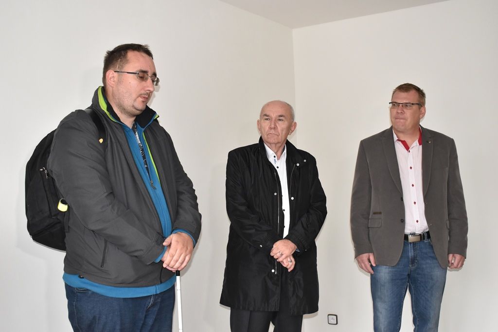 Předání bytu U Jam 23 (foto: A. Jarošová, 2.10.2018)