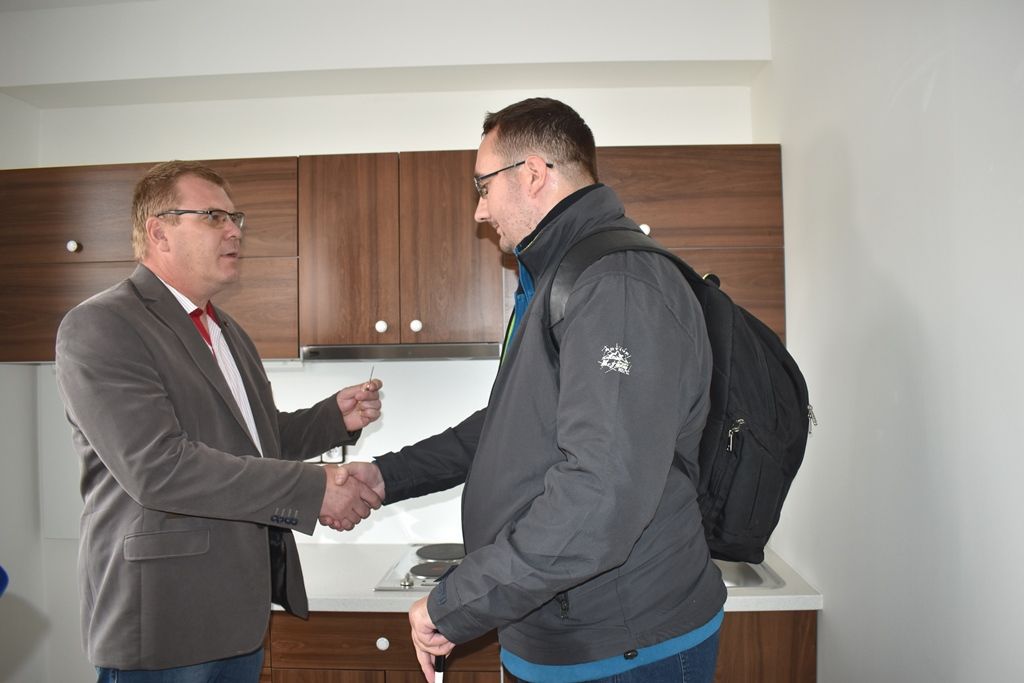 Předání bytu U Jam 23 (foto: A. Jarošová, 2.10.2018)