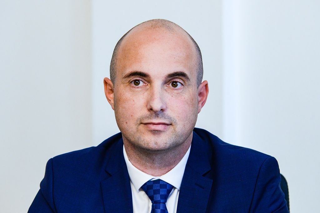 Zástupci čtyř stran podepsali v Plzni memorandum o koaliční spolupráci (foto: M. Pecuch, 17.10.2018)