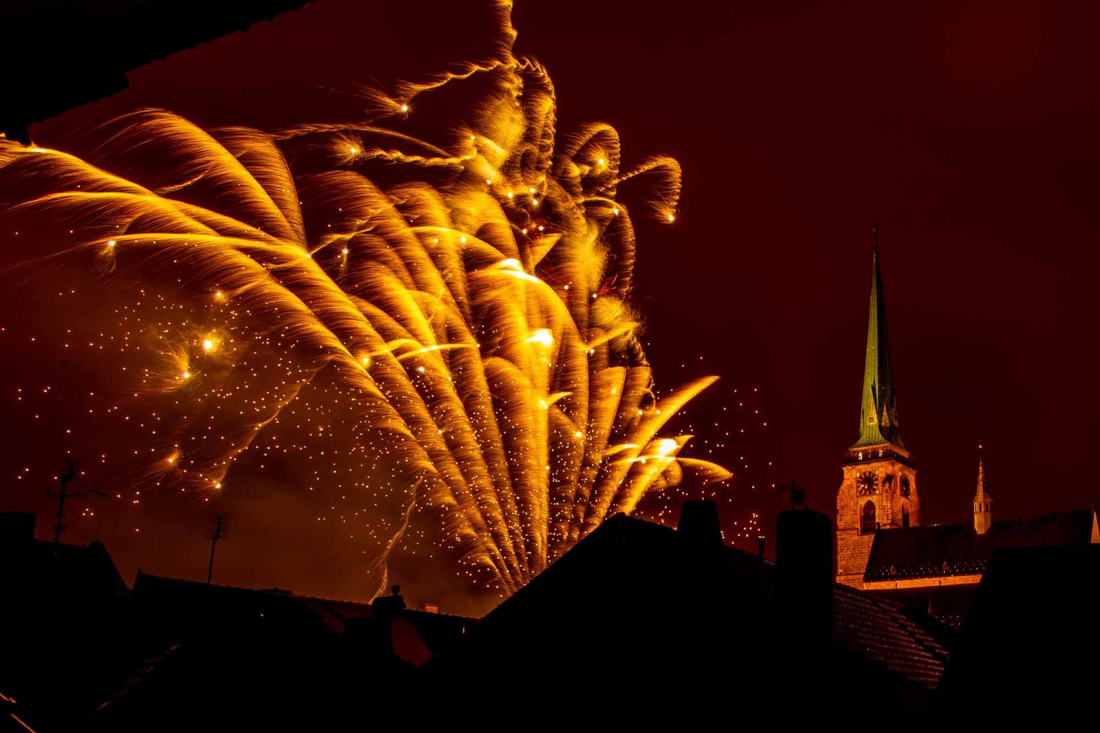 Oslavy vzniku republiky 2018 - Ohňostroj (foto: M. Pecuch, 28.10.2018)